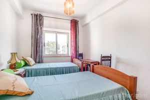 BAHÇESİ MANZARALI SIFIR LÜKS DAİRE