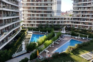 Elegant 3+1 Apartment in Bahcesehir